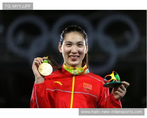 郑姝音说：求胜欲已经刻进骨头啦！冠军梦燃烧中！，茶色玻璃不透明