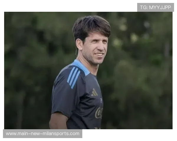 欧洲足球：冠军争夺白热化，多支强队鏖战！，播放欧洲足球冠军